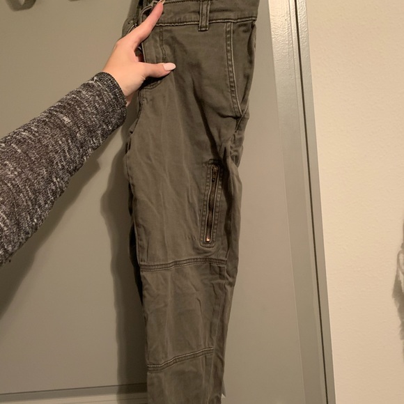 Banana Republic Pants - Picture 1 of 4